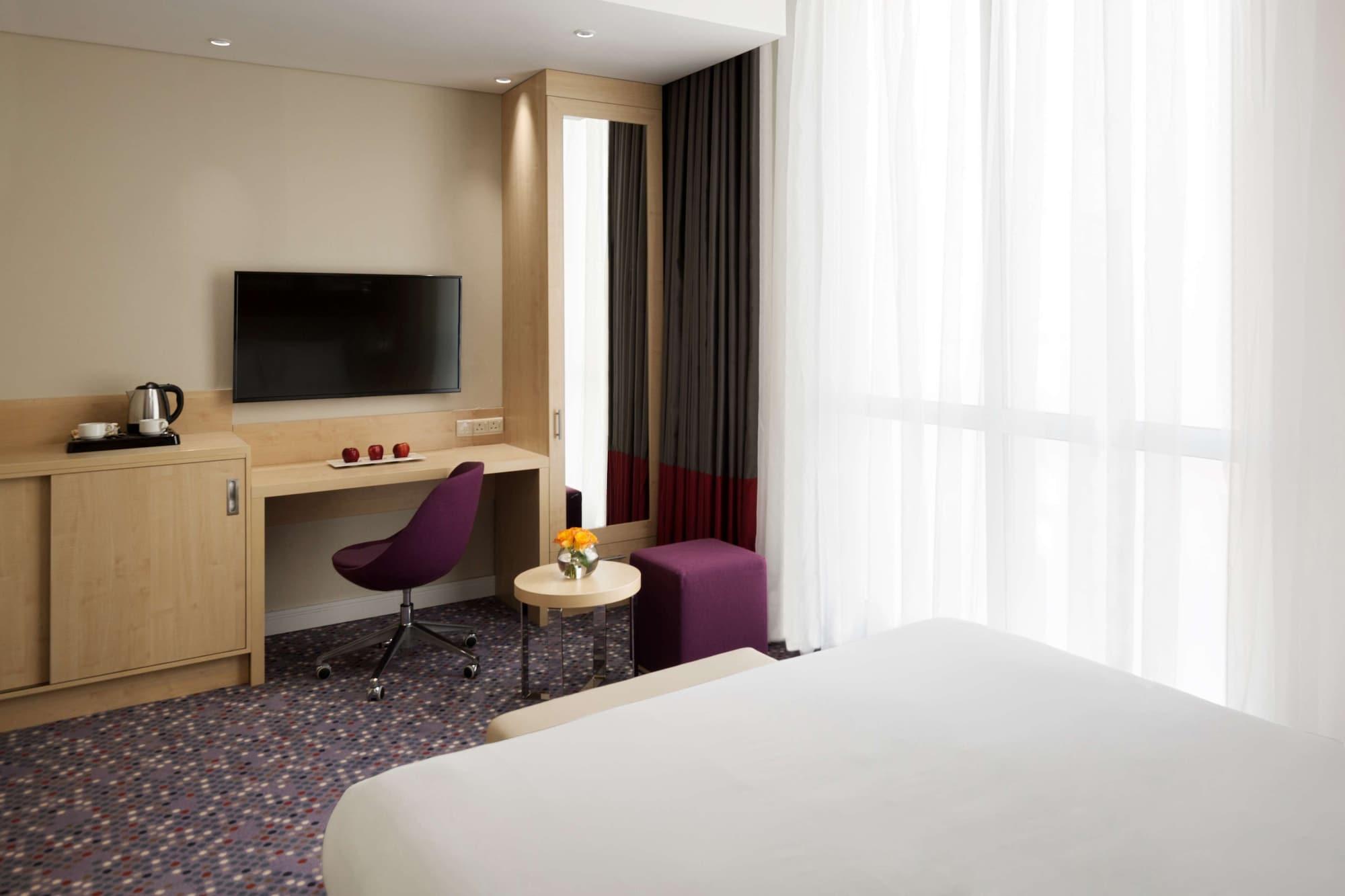 Sas Residence & Hotel, Dhahran - Formerly Radisson Blu อัลโคห์บาร์ ภายนอก รูปภาพ