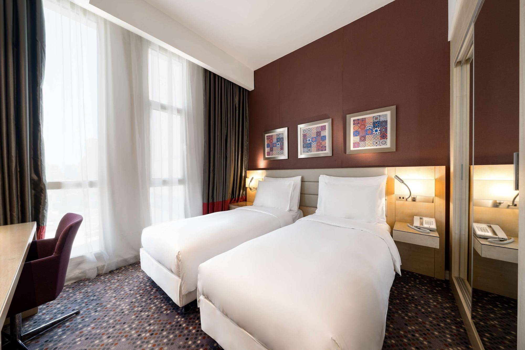 Sas Residence & Hotel, Dhahran - Formerly Radisson Blu อัลโคห์บาร์ ภายนอก รูปภาพ