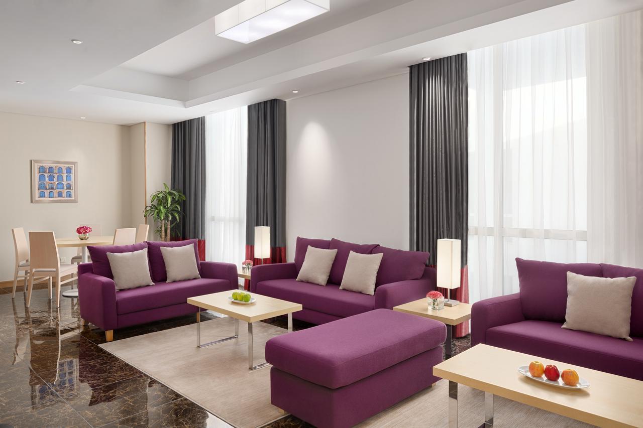 Sas Residence & Hotel, Dhahran - Formerly Radisson Blu อัลโคห์บาร์ ภายนอก รูปภาพ