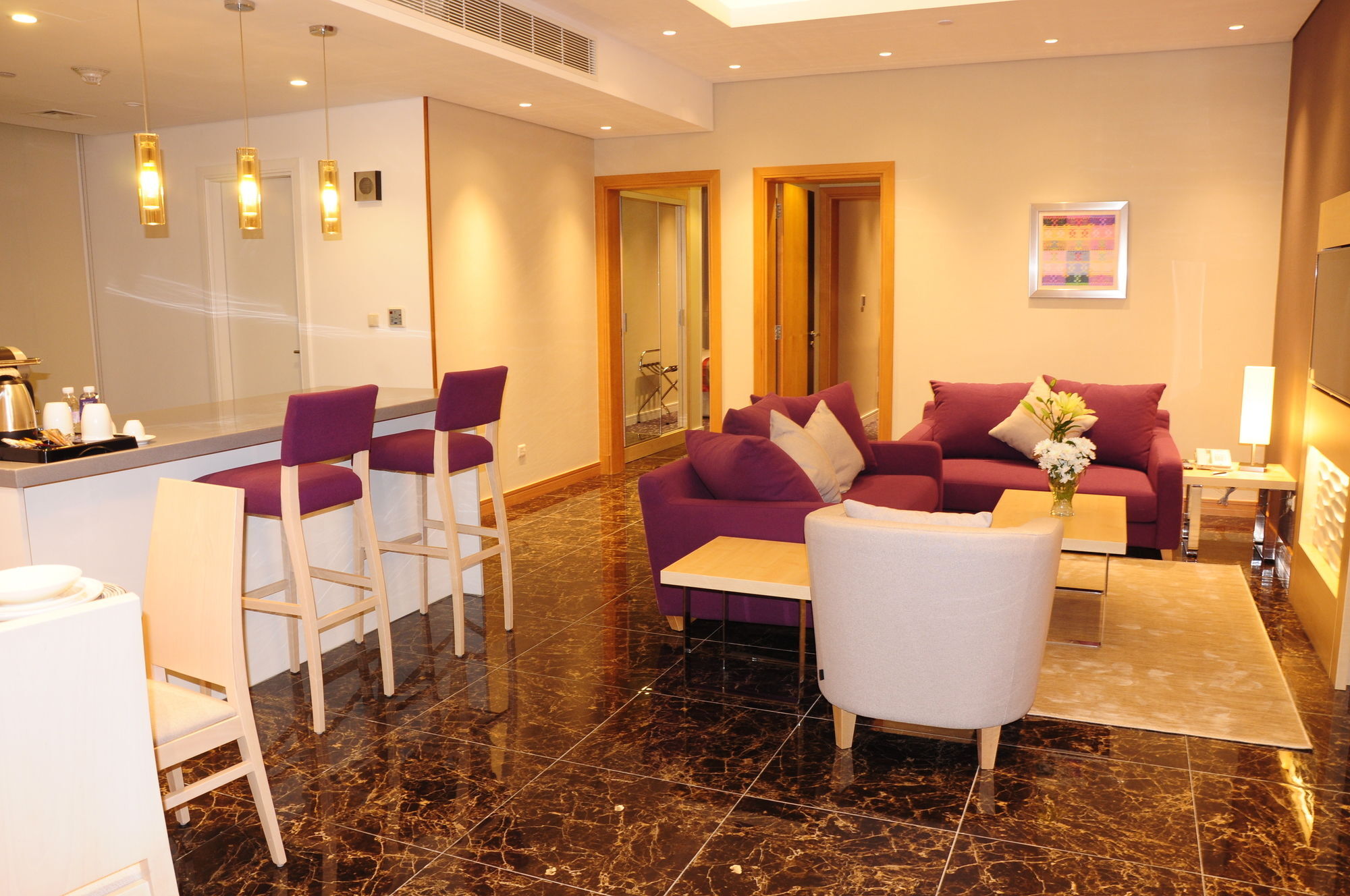 Sas Residence & Hotel, Dhahran - Formerly Radisson Blu อัลโคห์บาร์ ภายนอก รูปภาพ