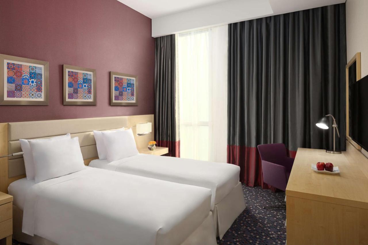 Sas Residence & Hotel, Dhahran - Formerly Radisson Blu อัลโคห์บาร์ ภายนอก รูปภาพ